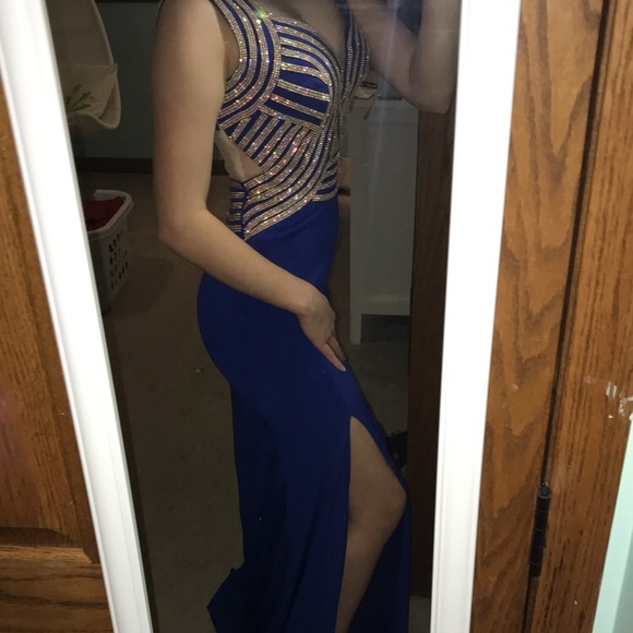 Prom Dress Brand New - Picture 3 of 5